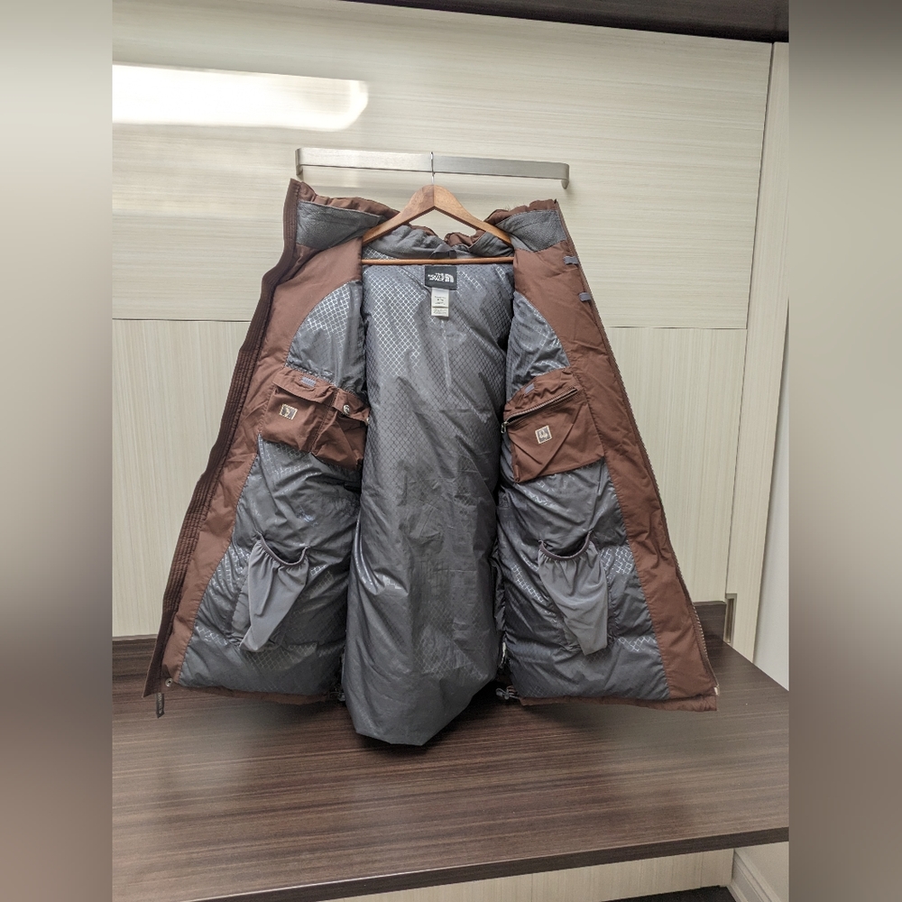 Heavy weight Winter Jacket - Picture 4 of 7